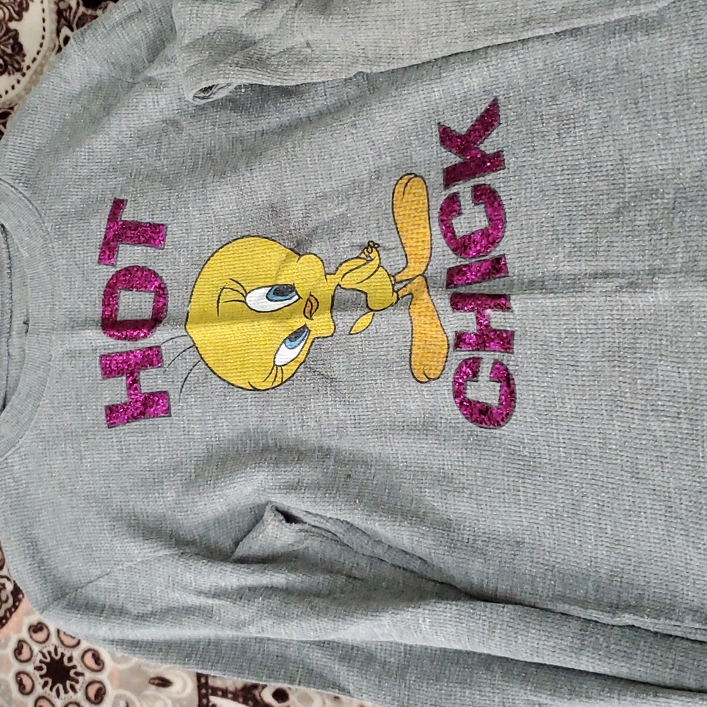 036 Woman's shirt Looney Tunes.